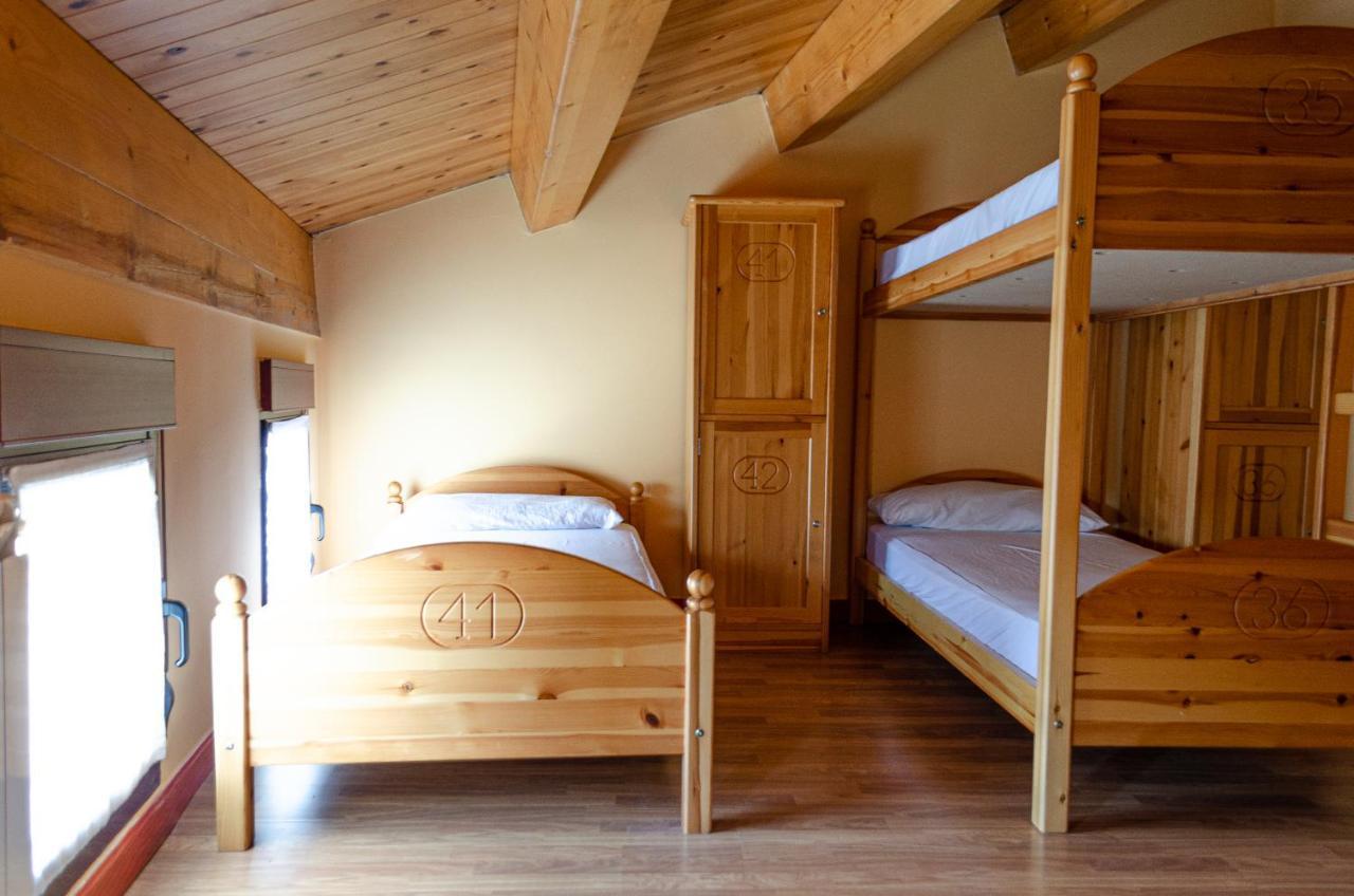 Albergue El Pajar De Ages - Exclusivo Para Peregrinos - Exclusive For Pilgrims Εξωτερικό φωτογραφία