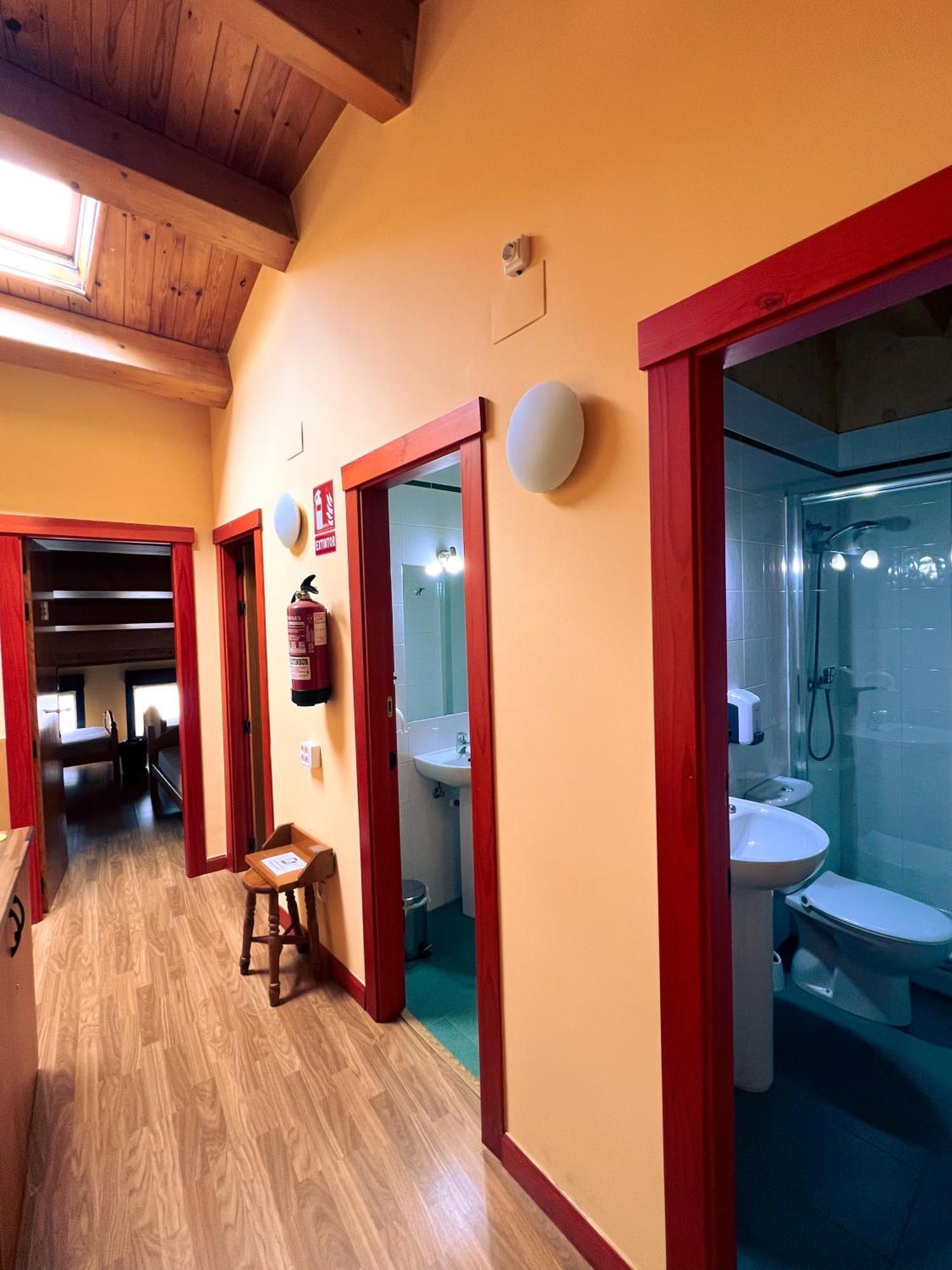 Albergue El Pajar De Ages - Exclusivo Para Peregrinos - Exclusive For Pilgrims Εξωτερικό φωτογραφία